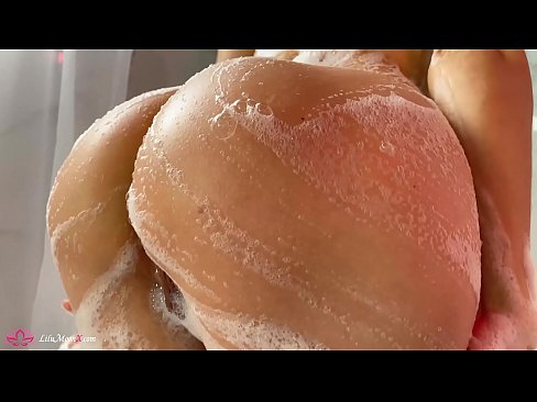 ❤️ Une brune masturbe sa chatte avec un vibrateur jusqu'à un orgasme intense sous la douche. ☑ Porno fb at fr.redgast4asset.ru ❤